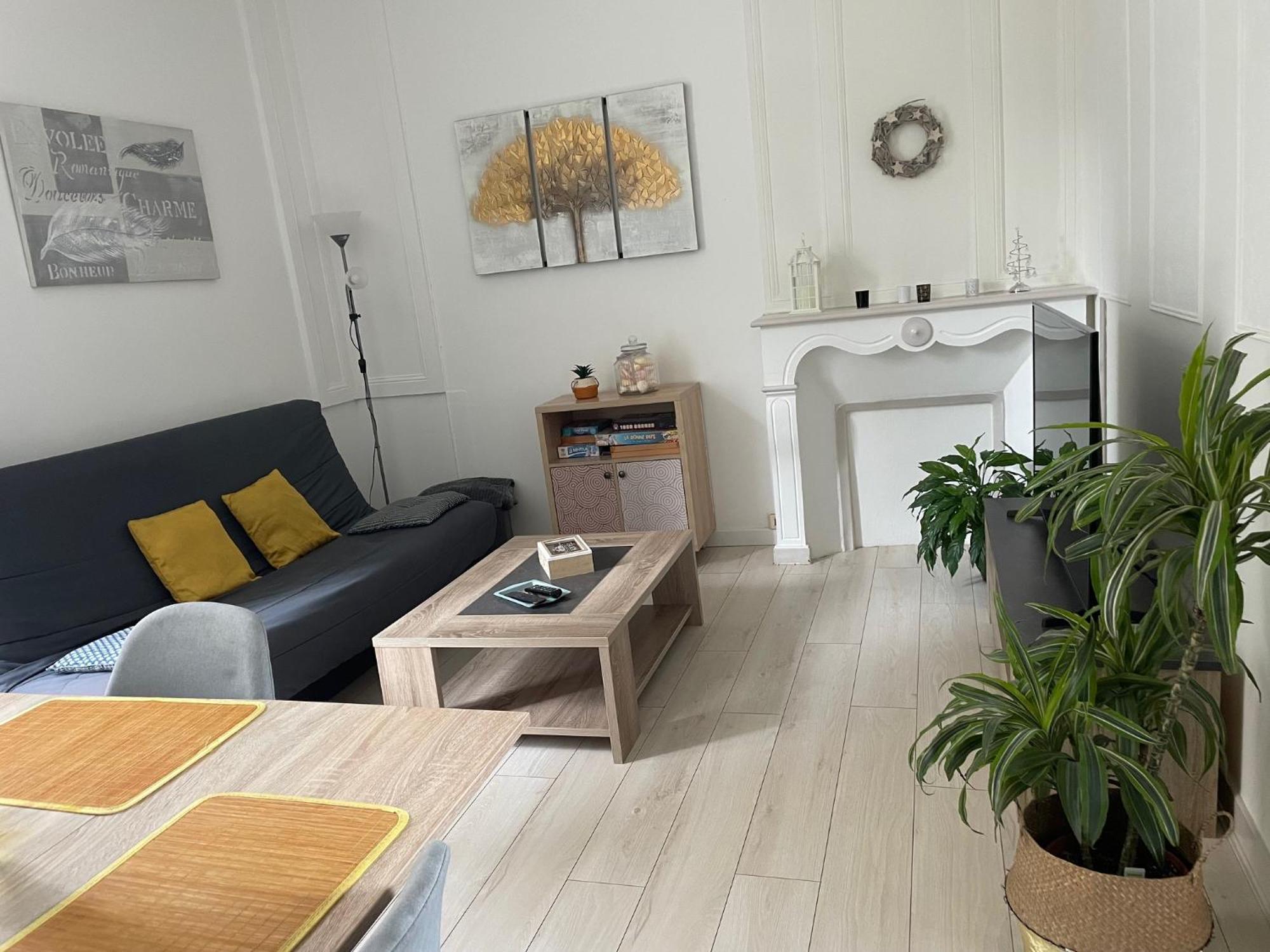 Charmant Appartement T2 Plein Centre Ville Saint-Brieuc Exterior photo
